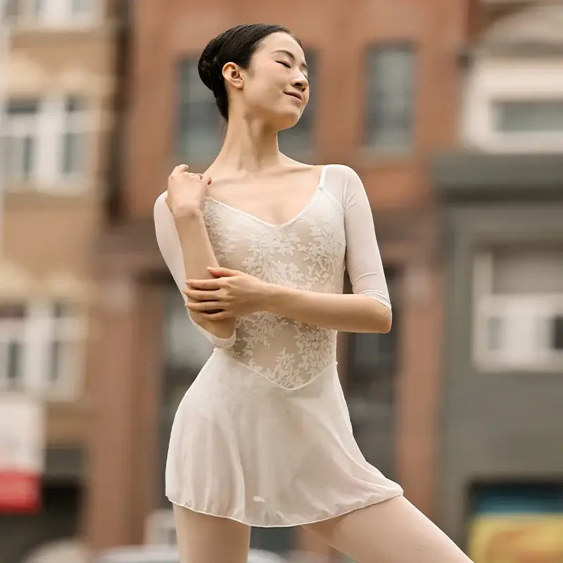Ballet Leotards for Women Lace Rhythmic Gymnastics - Adult Practice Ballet Stage Costume in White