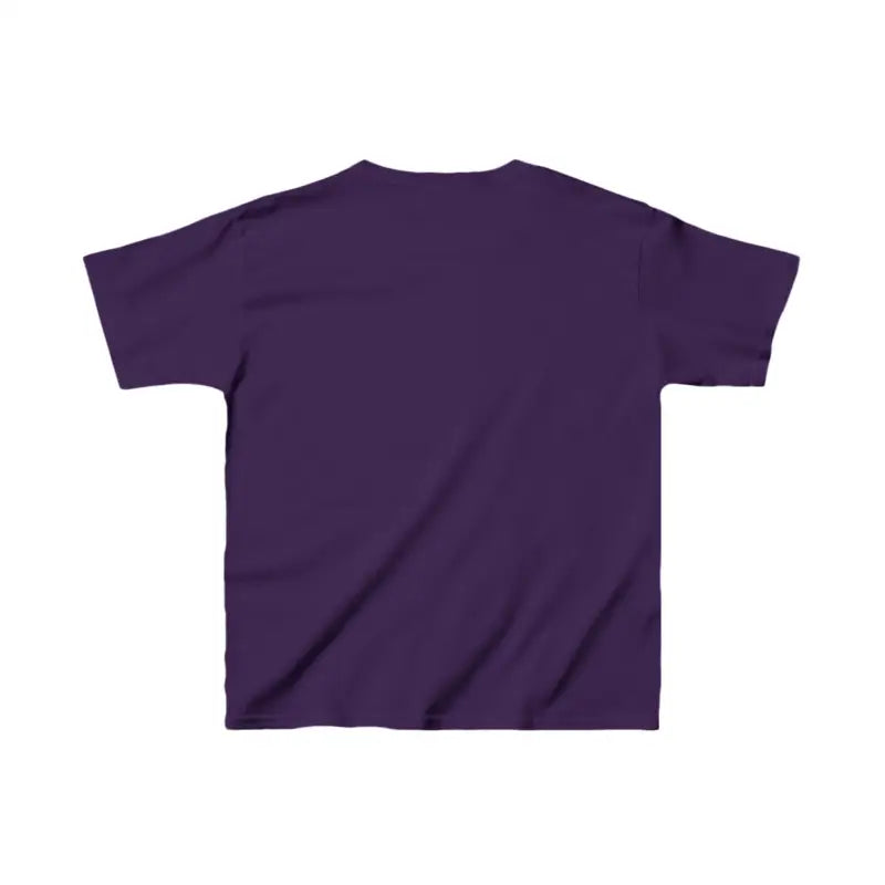Purple short-sleeved t-shirt.