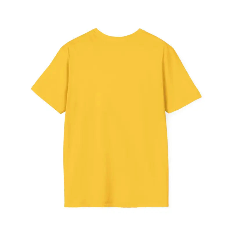 Yellow short-sleeved t-shirt.