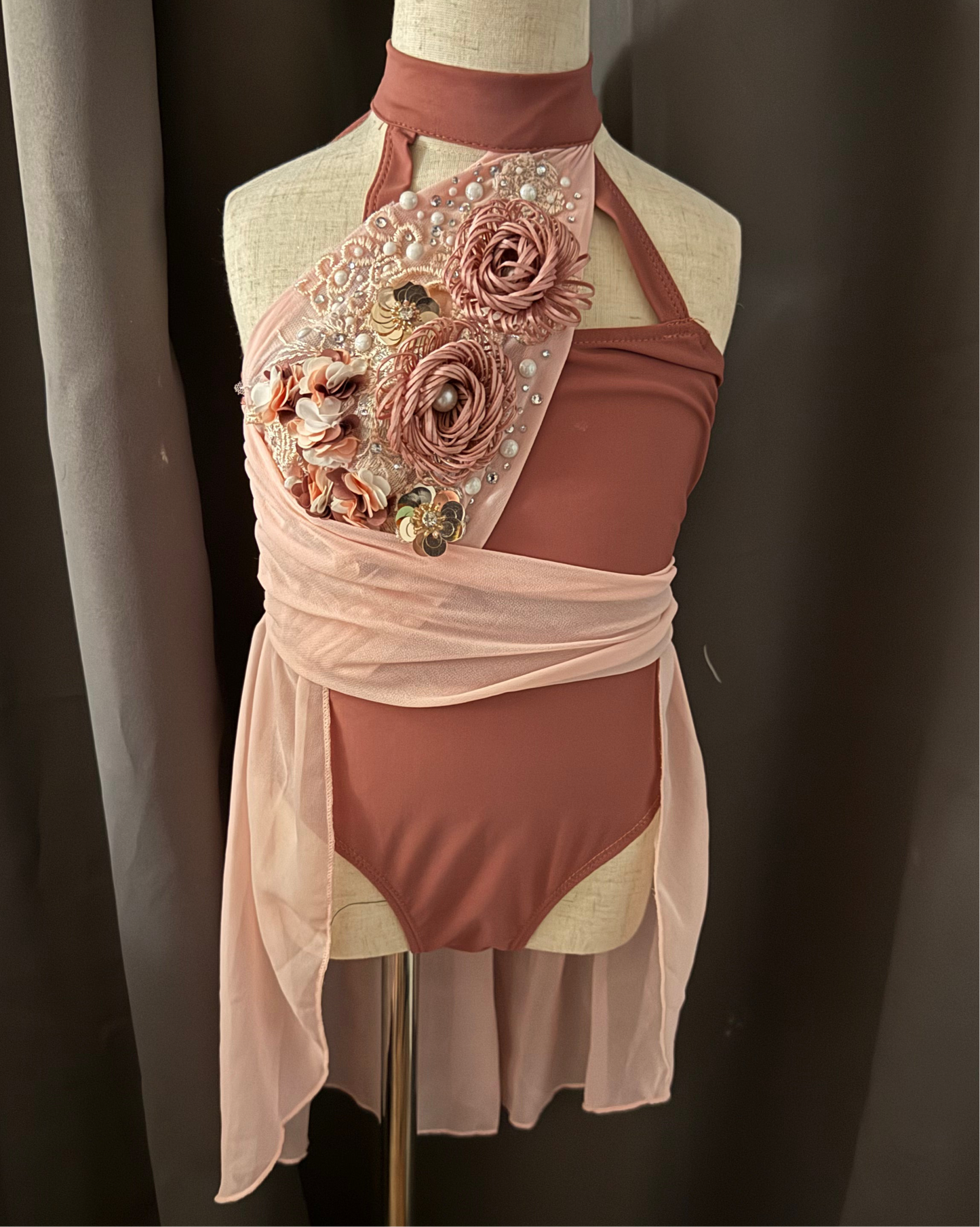 Enchanted Mauve – Child Small (US 6) Mauve Floral Lyrical Dance Costume