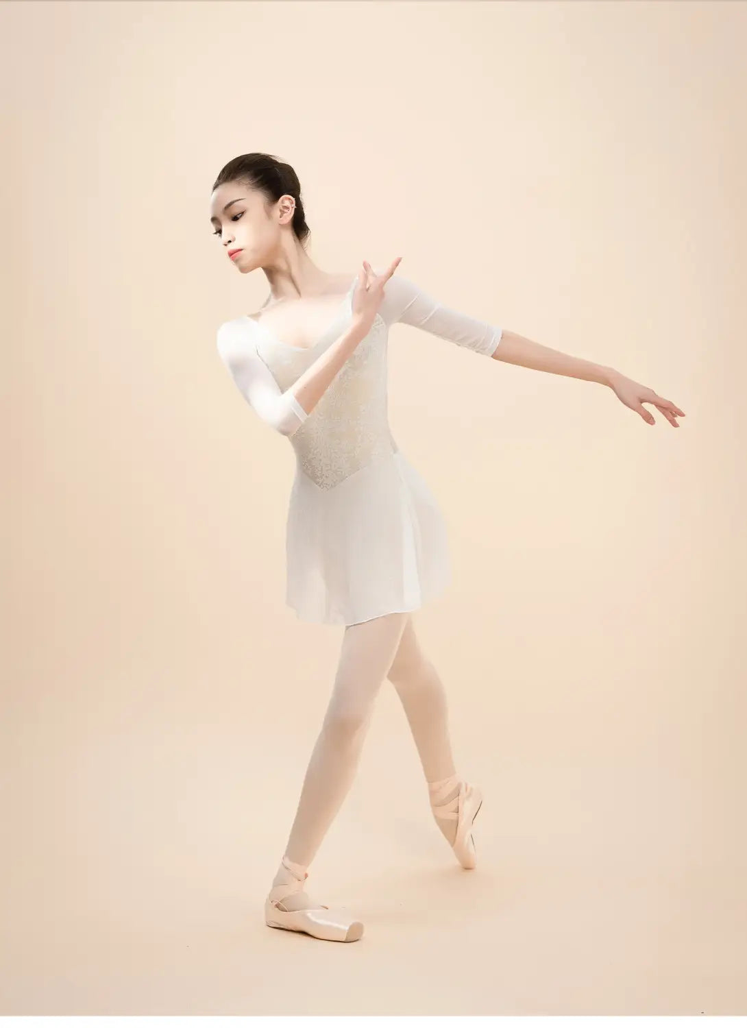 Ballet Leotards for Women Lace Rhythmic Gymnastics - Adult Practice Ballet Stage Costume in White