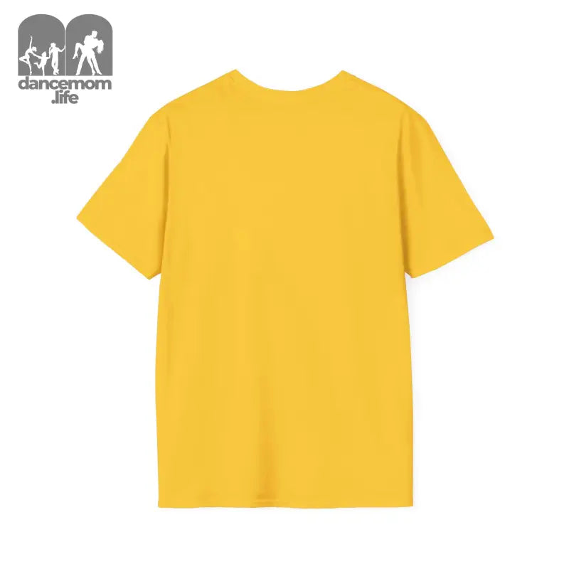 Yellow short-sleeved t-shirt.