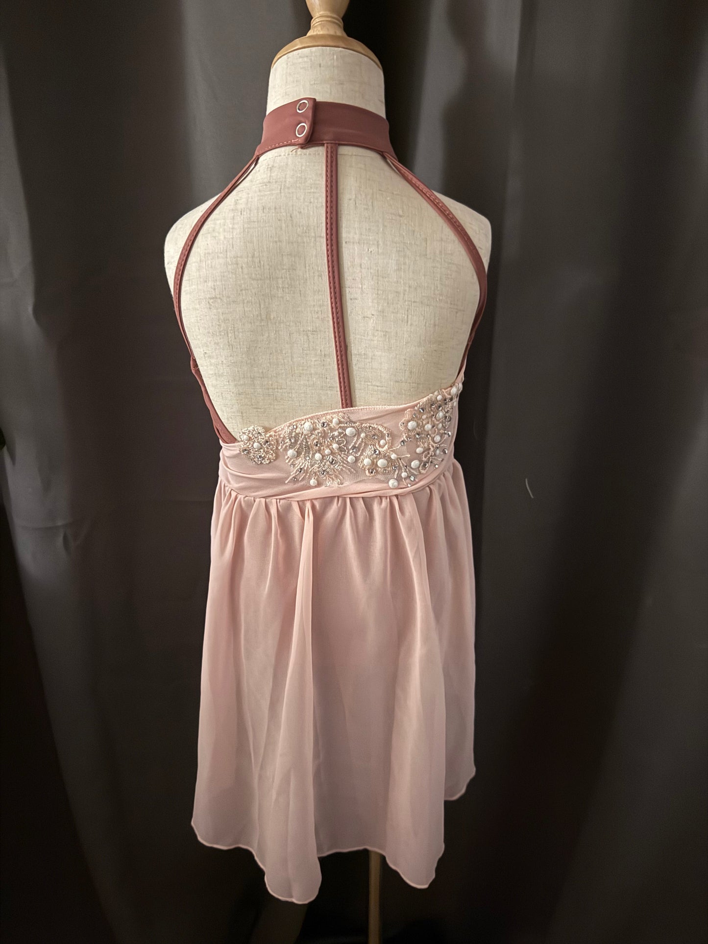 Enchanted Mauve – Child Small (US 6) Mauve Floral Lyrical Dance Costume