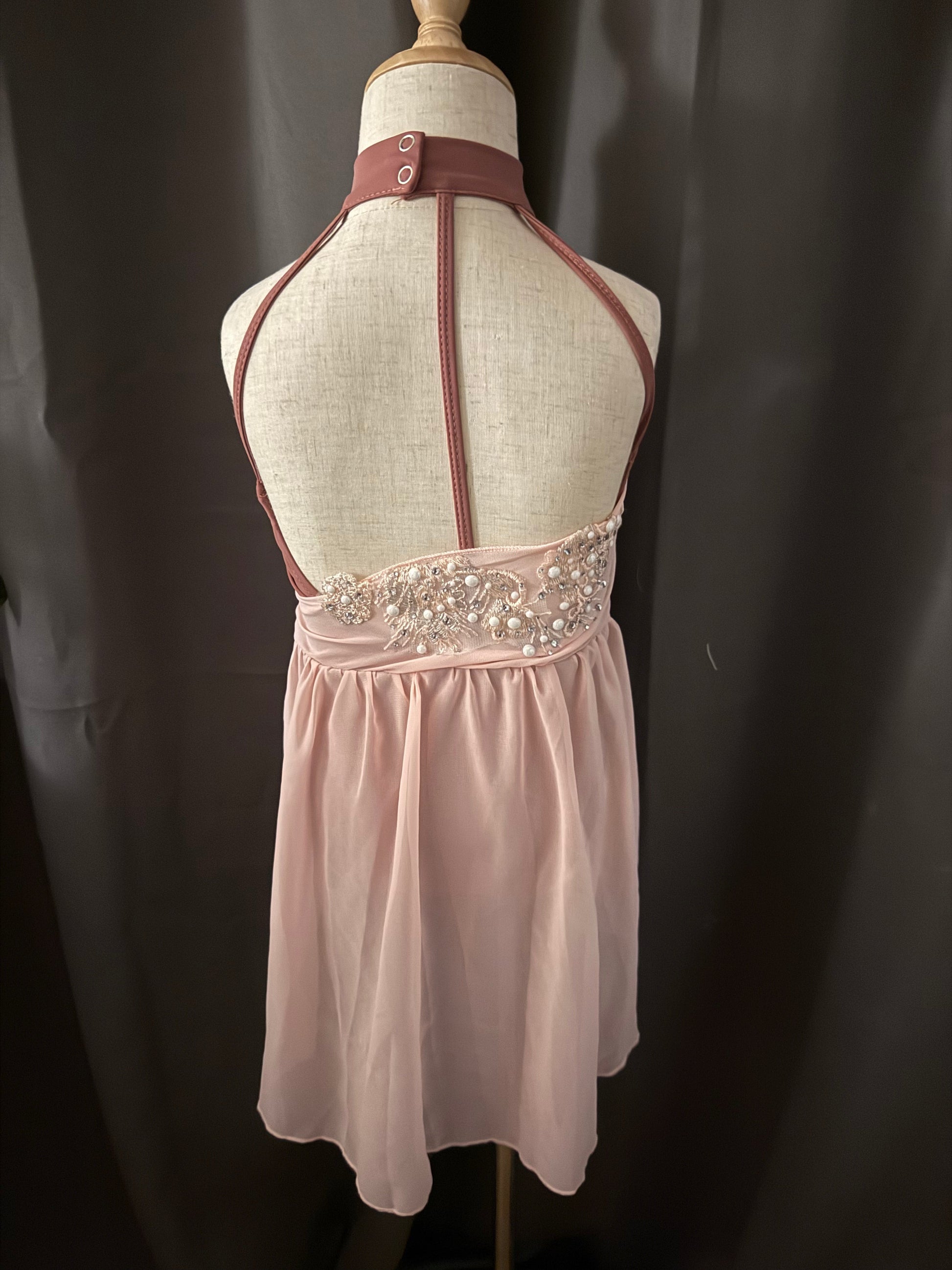 Enchanted Mauve – Child Small (US 6) Mauve Floral Lyrical Dance Costume