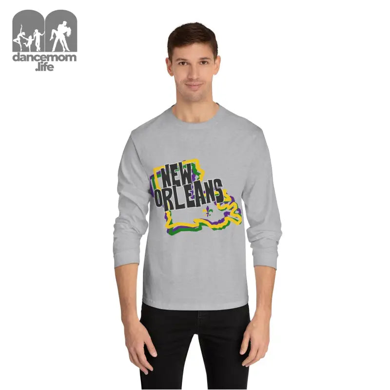 Light gray long-sleeve t-shirt with ’New Orleans’ text and Louisiana state design in yellow and black.