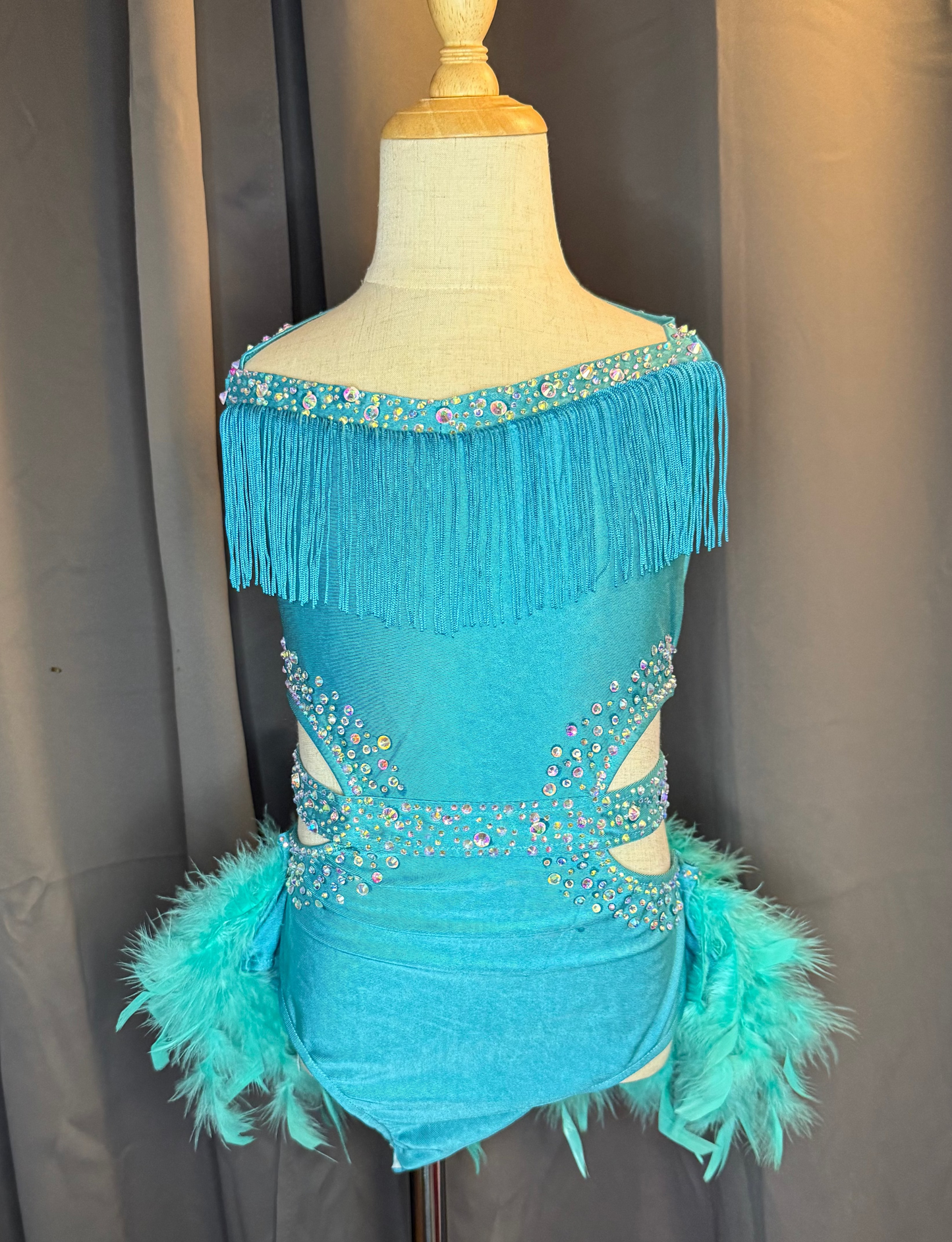 Turquoise Mirage – Feather & Fringe Lyrical Dance Costume (Size 8)